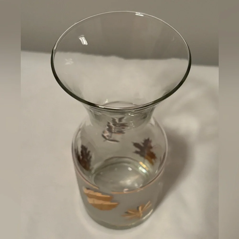 Vintage Mid Century Frosted Gold Leaves Libbey Glass 22oz Carafe Pitcher
